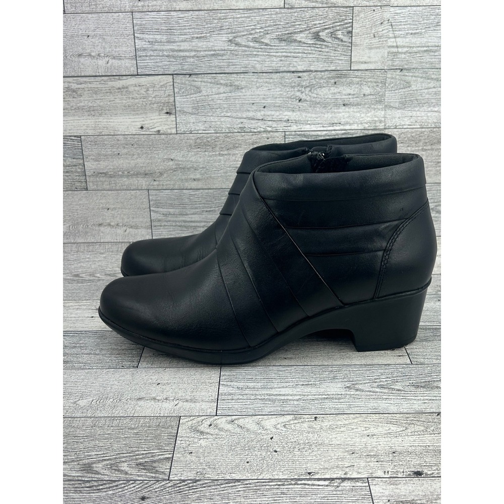 Clarks Collection Black Leather Pleated‎ Ankle Boots Women Sz 8.5M Block Heel - Picture 5 of 13